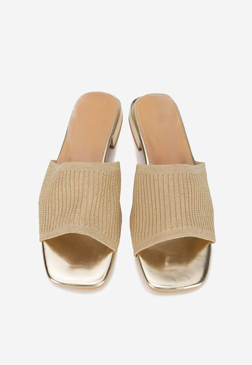 Alinia aranyszínü mules