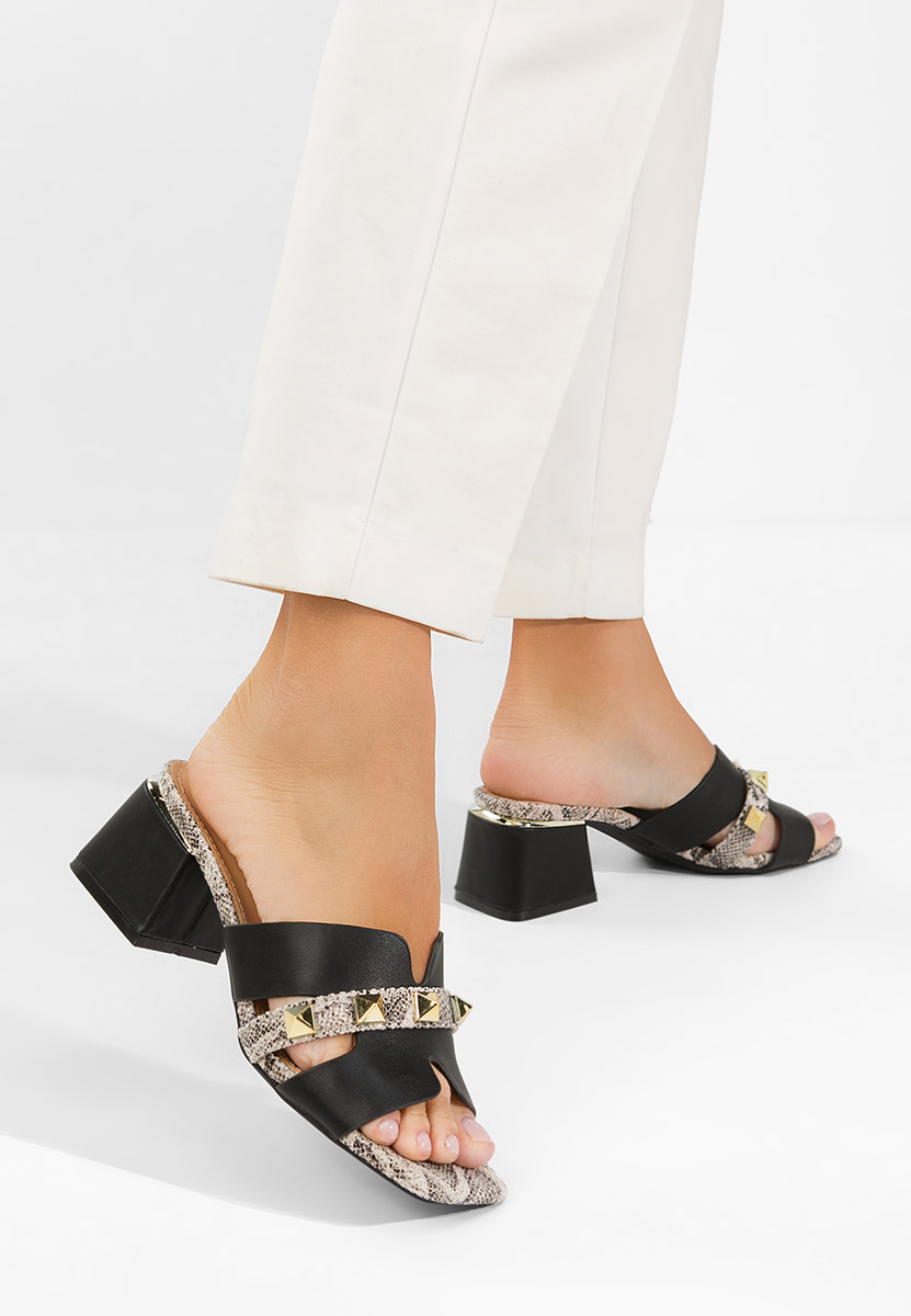 Lekana fekete magassarkú papucs