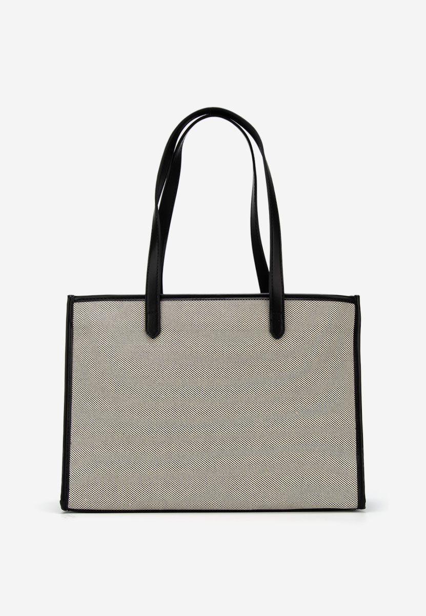 Emyliana fekete kézitáska