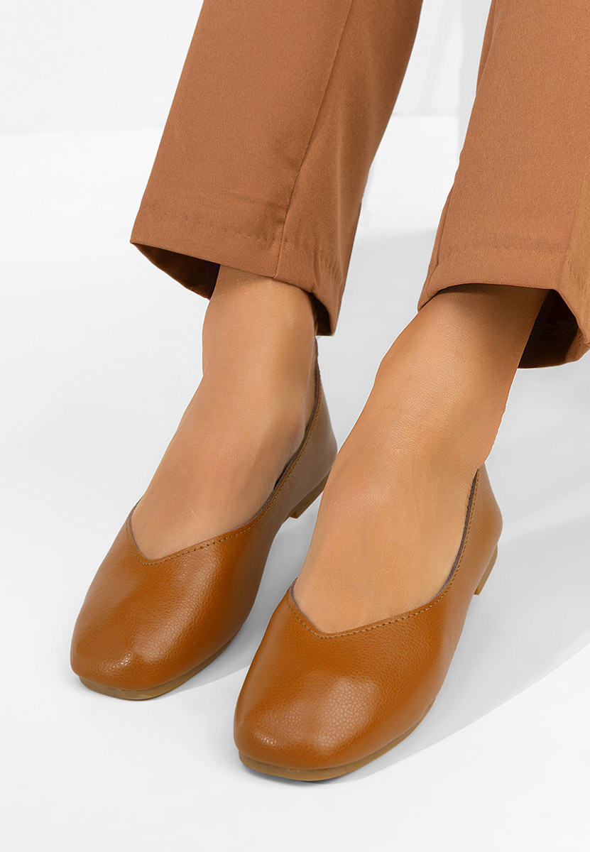 Gabiela barna bőr balerina