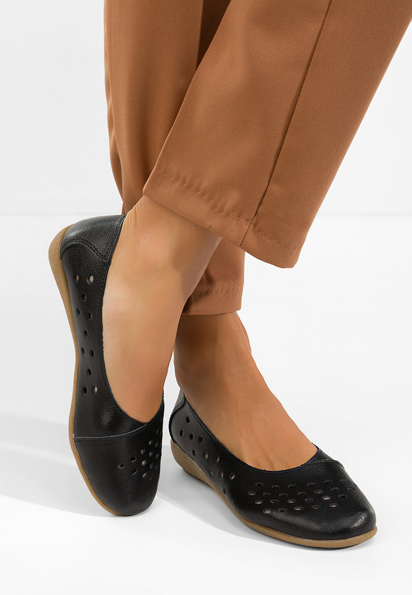 Andeia fekete bőr balerina