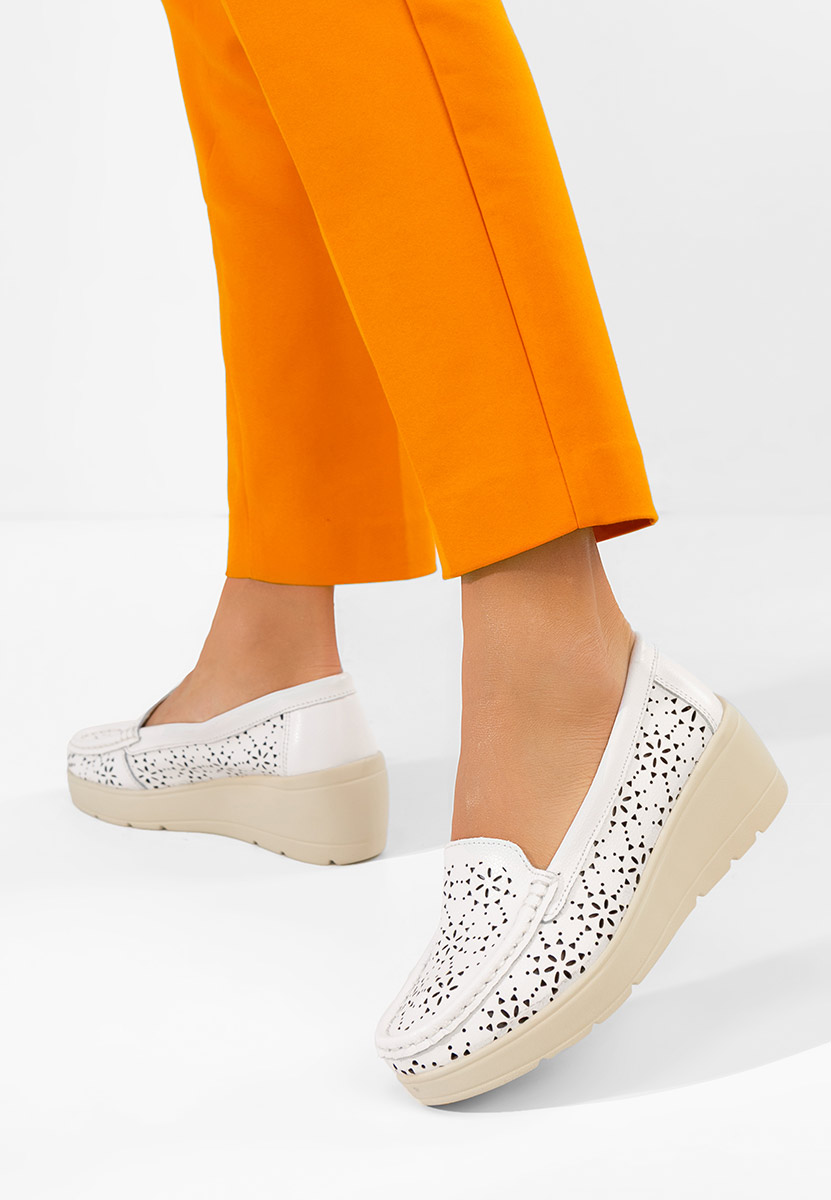 Ysaia fehér bőr mokaszin női