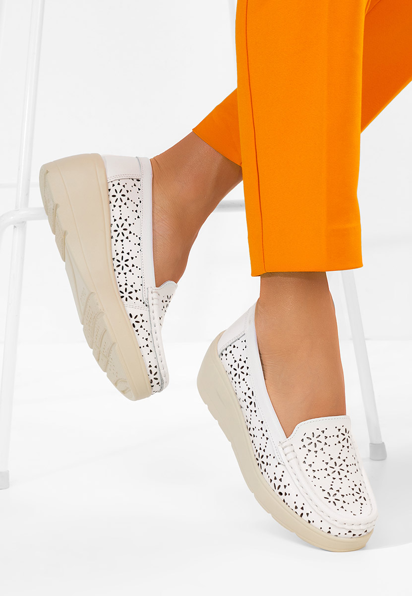 Ysaia fehér bőr mokaszin női