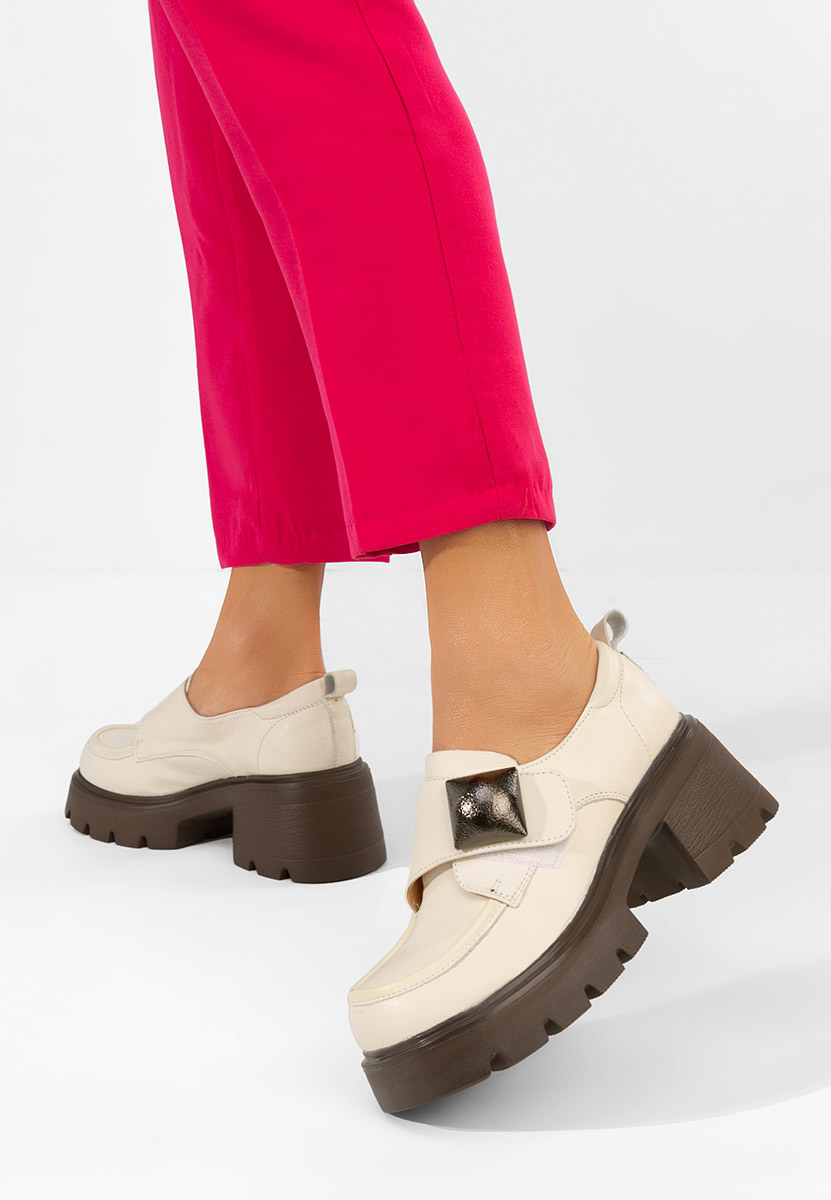 Geolia bézs bőr mokaszin női