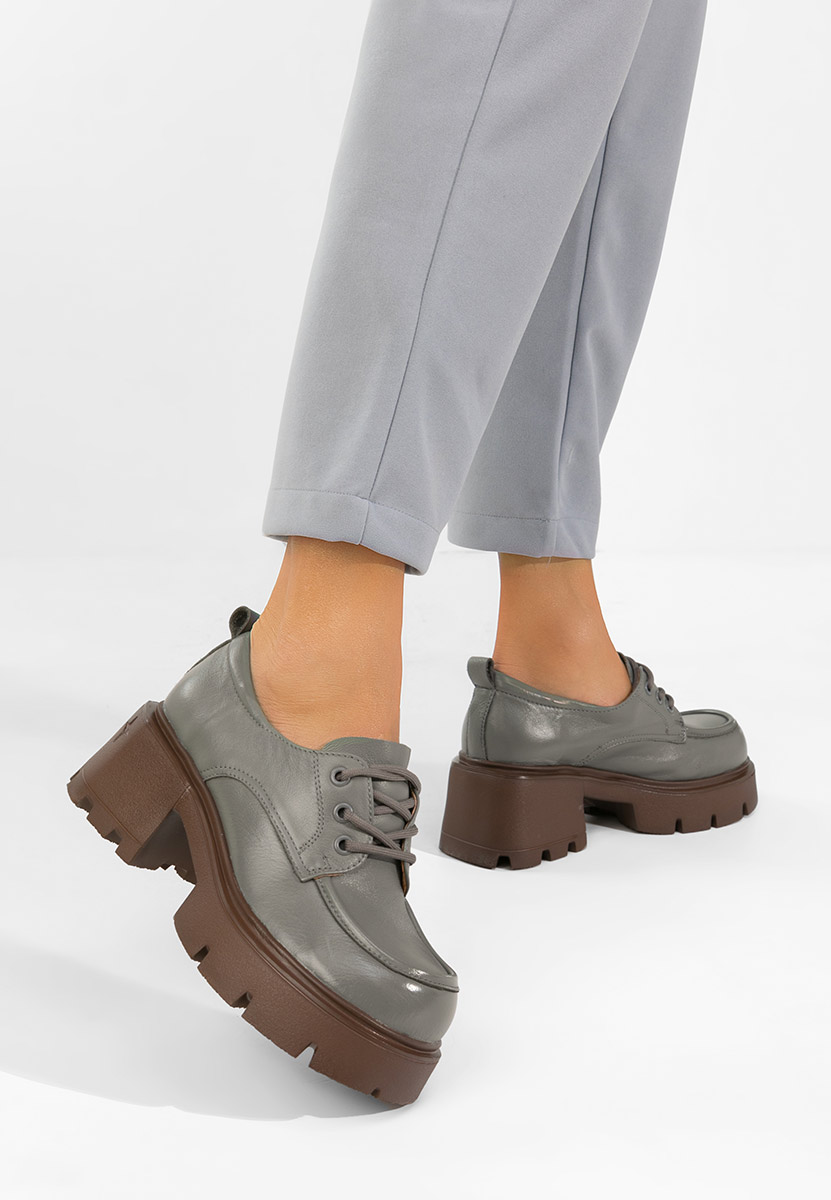 Lenovia szürke női mokaszin fűzős