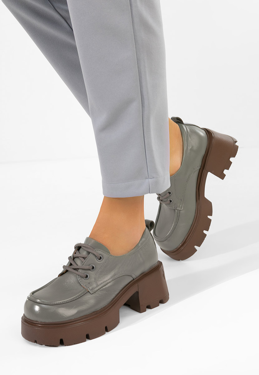 Lenovia szürke női mokaszin fűzős