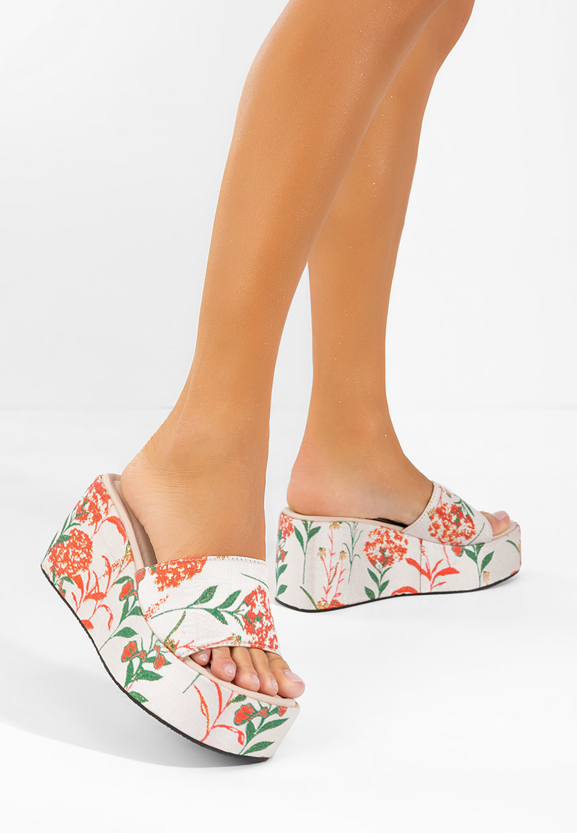 Anhela bézs telitalpú platform papucs