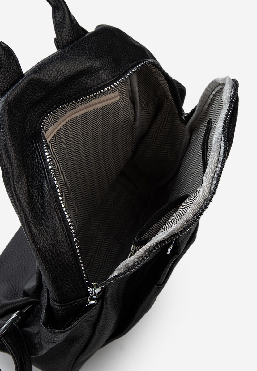 Salomeia fekete hátizsák