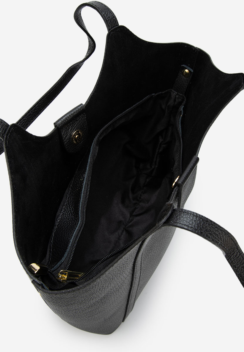 Iuana fekete válltáska