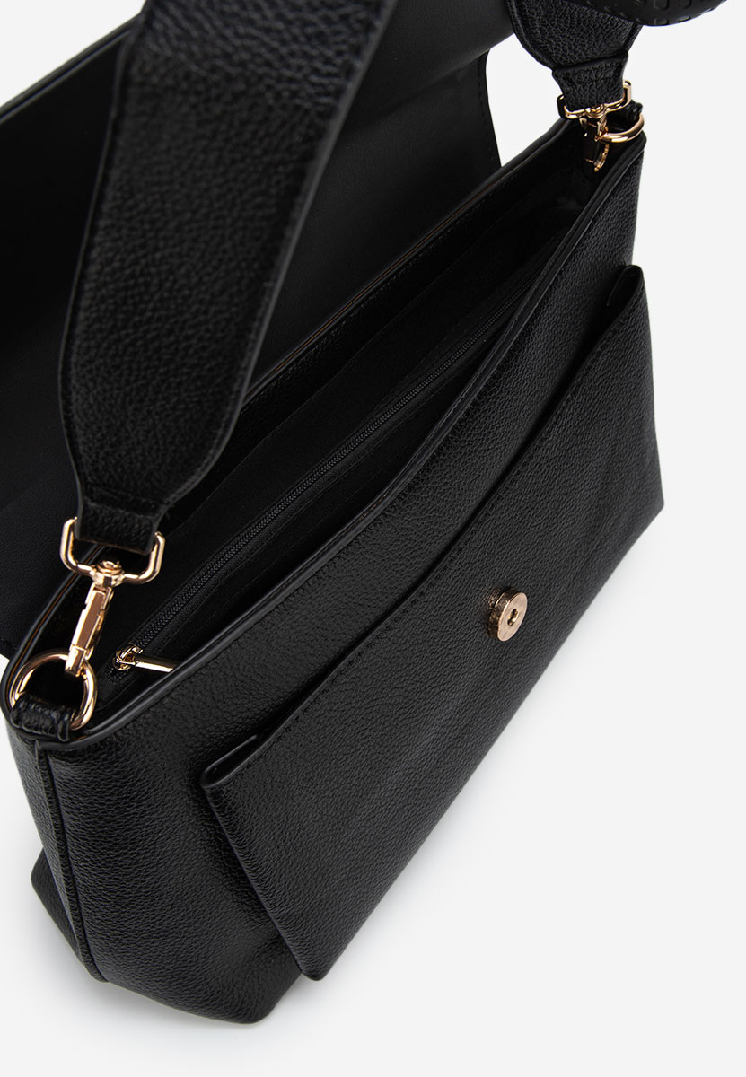 Crisstela fekete válltáska