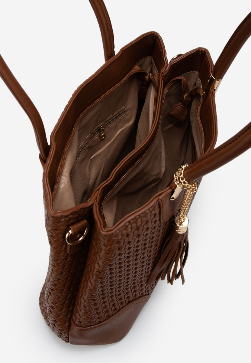 Nazmia barna kézitáska