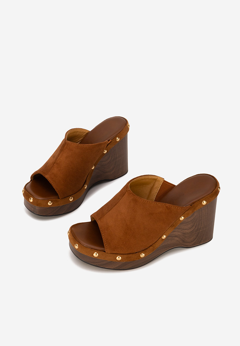 Jazminia camel telitalpú platform papucs