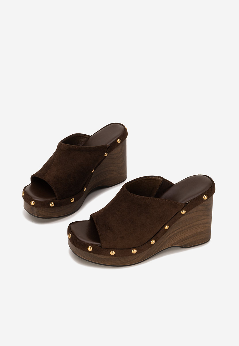 Jazminia barna telitalpú platform papucs