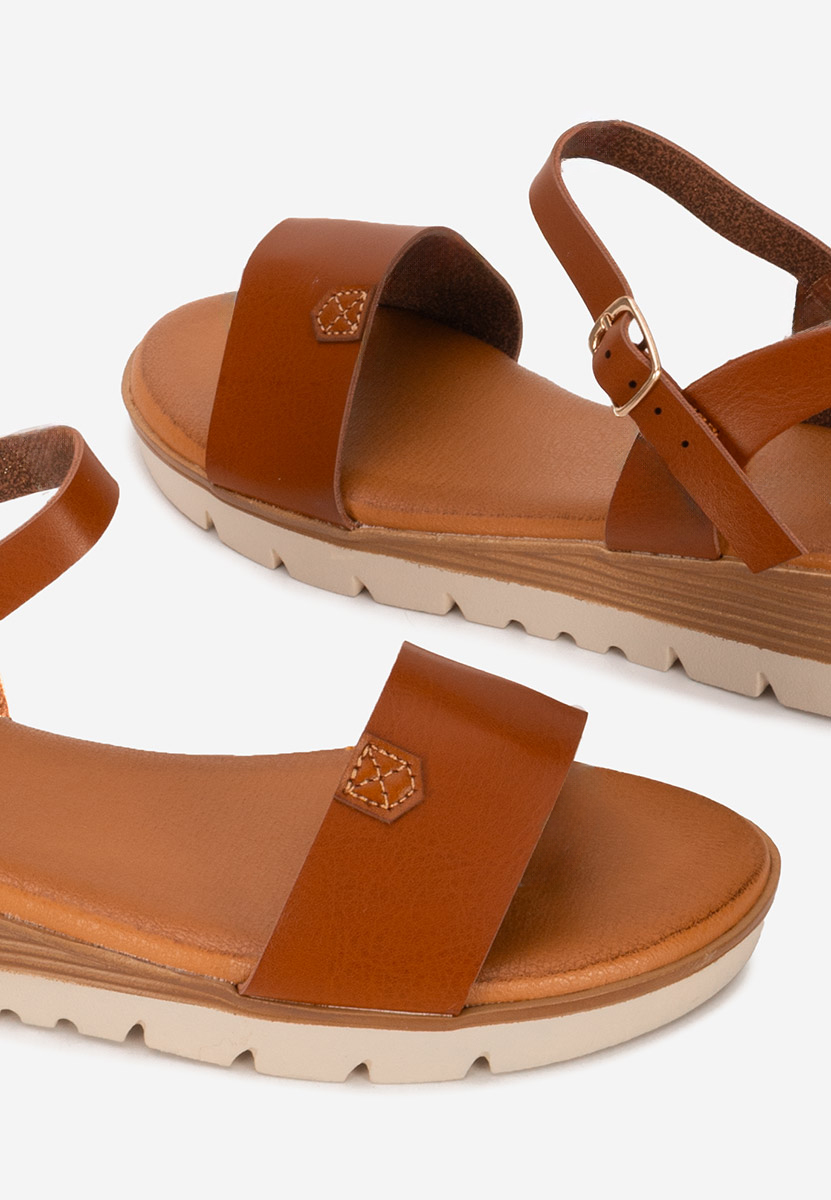 Rabielia camel platform szandál