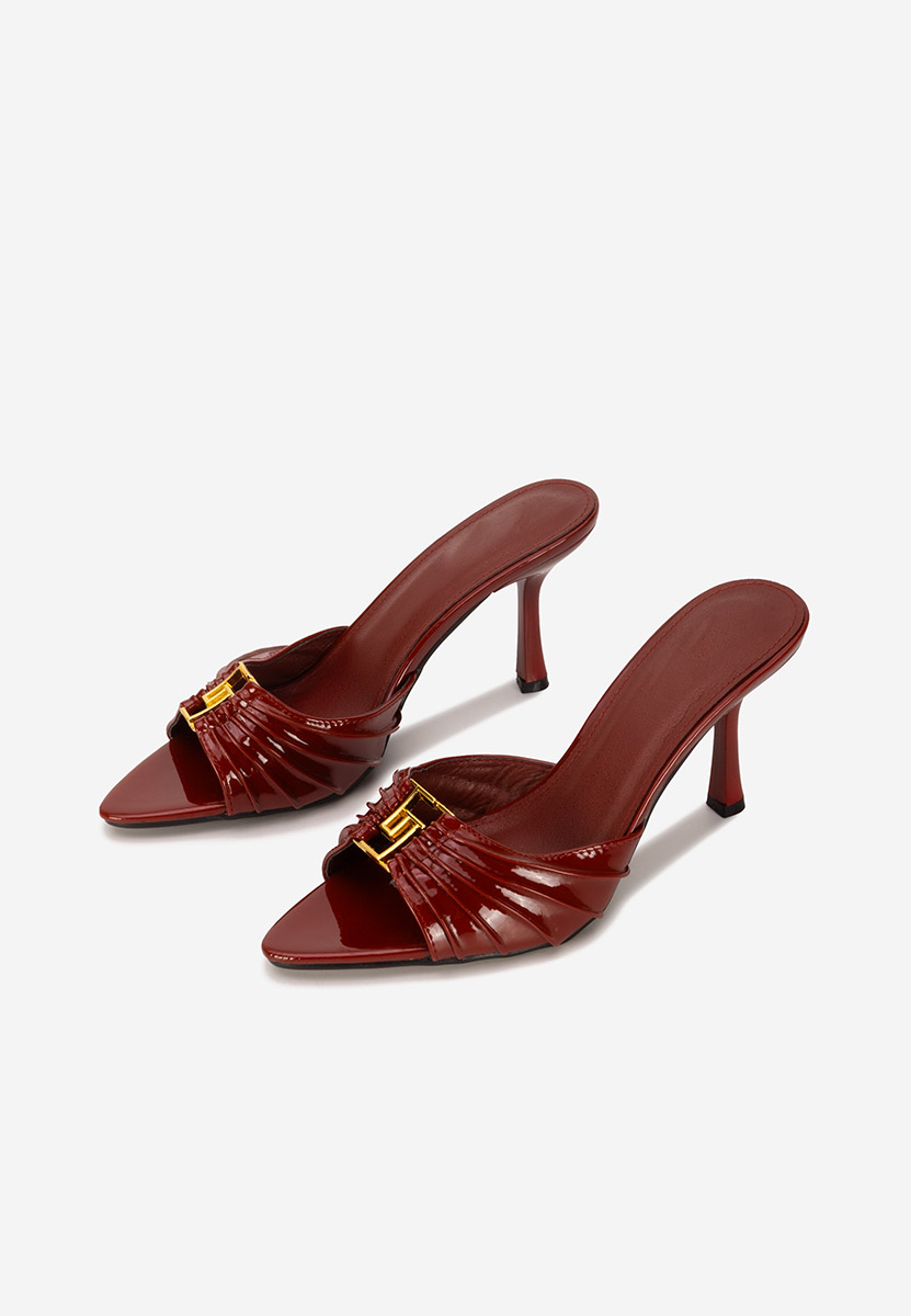 Lietna bordo  magassarkú papucs