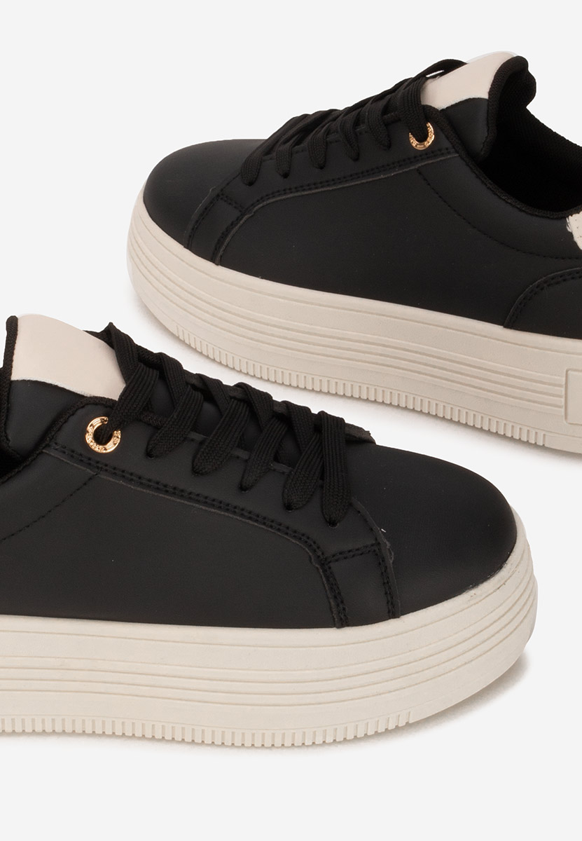 Sidoneya fekete telitalpú platform sneaker
