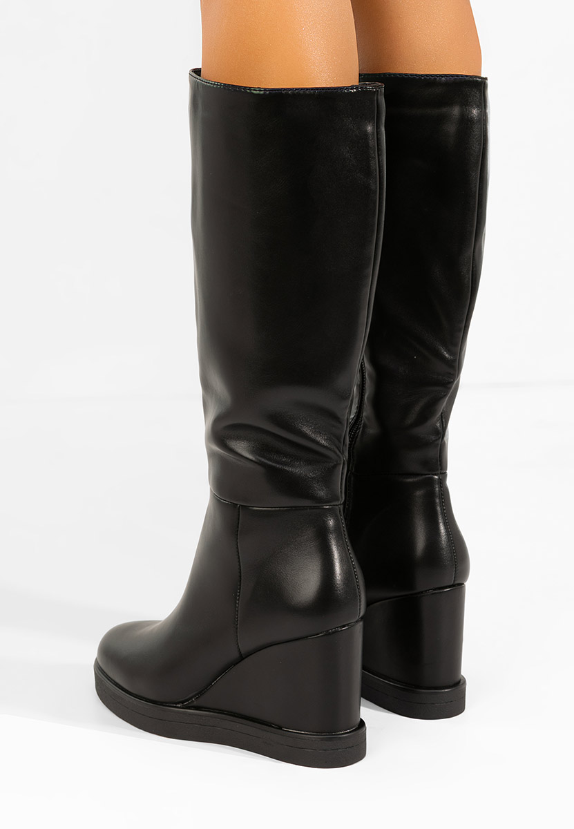 Isniera fekete platform csizma