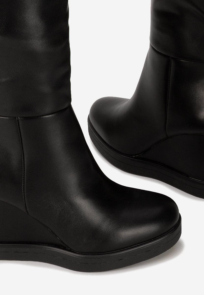 Isniera fekete platform csizma