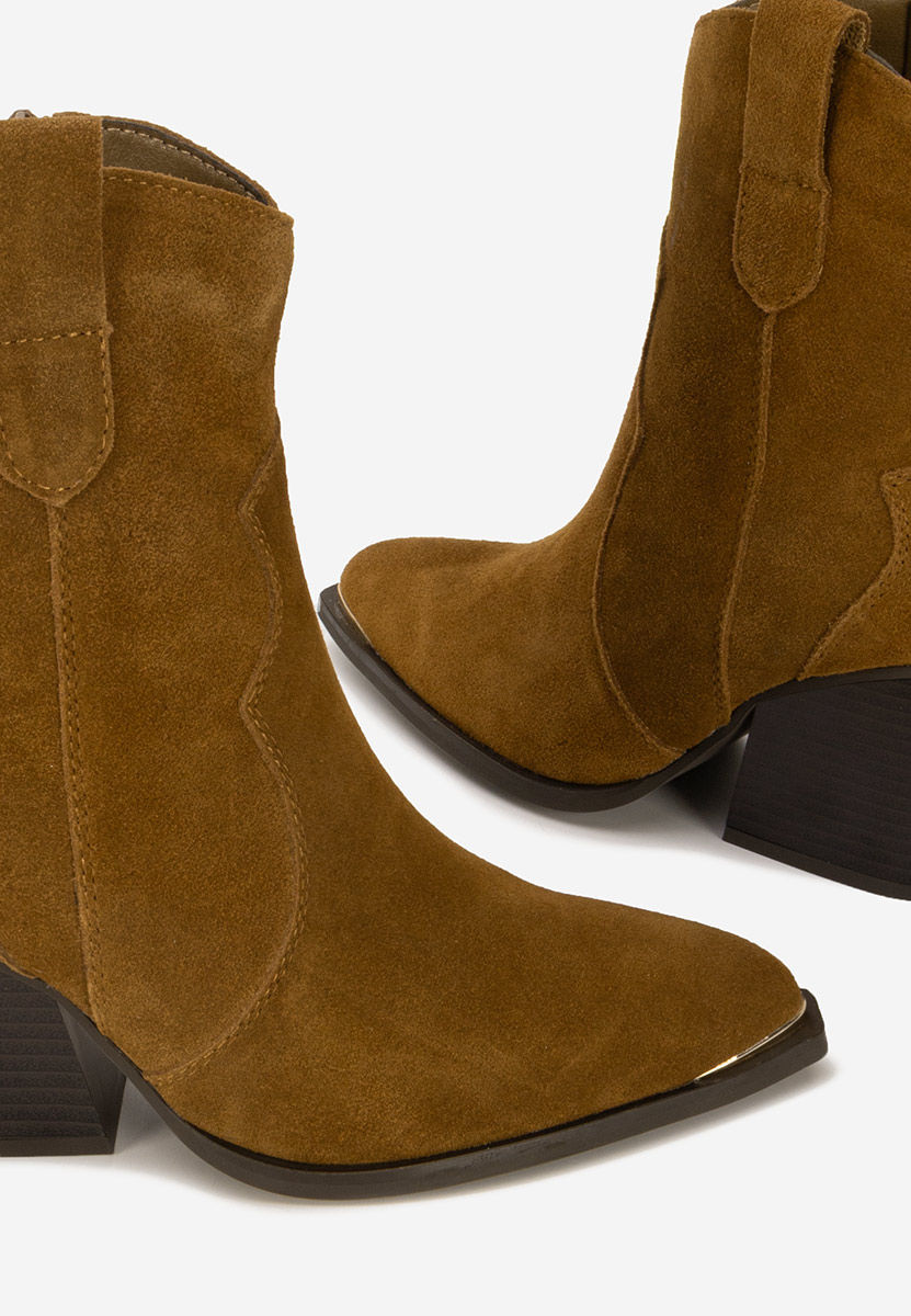 Dacienia camel cowboy csizma