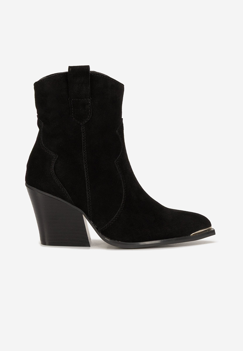 Dacienia fekete cowboy csizma